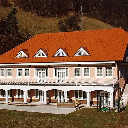 Hochkraut Мини-отель Целе
